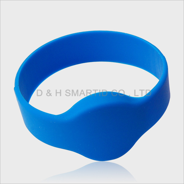 RFID Silicone Wristband Waterproof Access Control Bracelet
